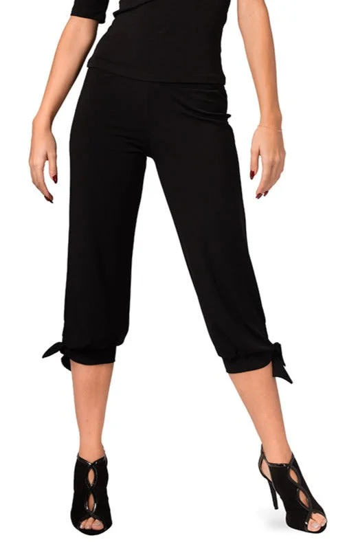 Capri Pants With Adjustable Cuffs