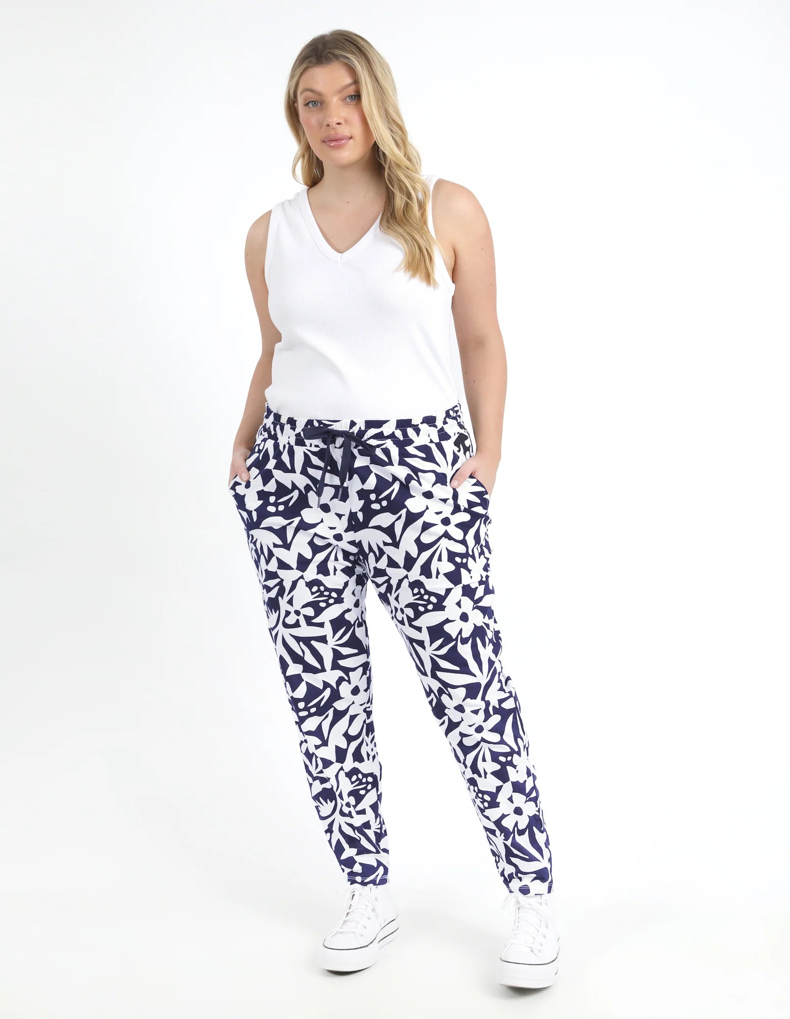 Elm Lifestyle Stencil Floral Pant