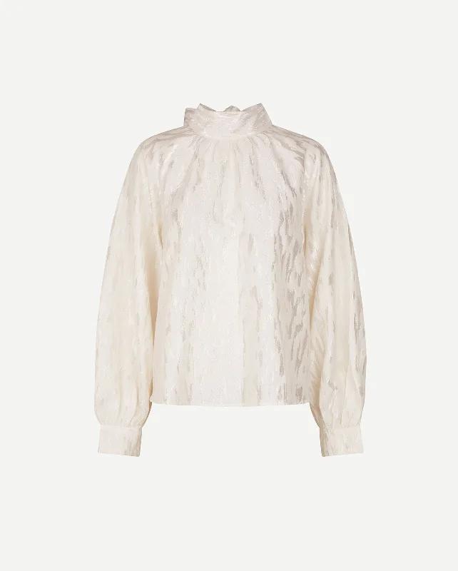 EBBALI BLOUSE 15042 / ARCTIC WOLF Embellished Collar Blouse