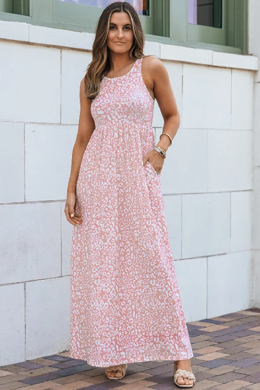 Leopard Pocketed Sleeveless Maxi Dress Fashionable Open-Back Maxi Dress