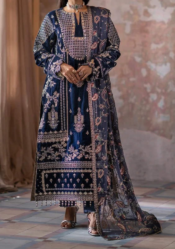 Emaan Adeel Saanjh Luxury Velvet Dress