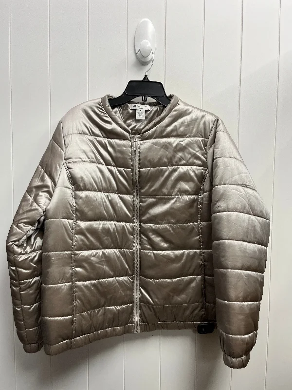 Jacket Puffer & Quilted By Liz Claiborne In Silver, Size: 1x