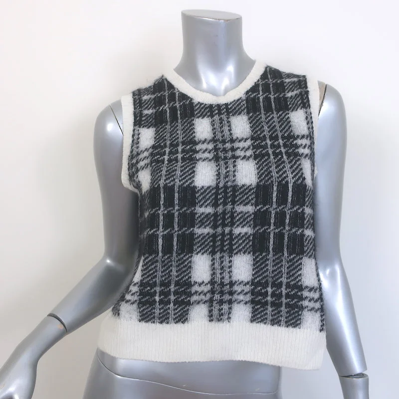 Christian Dior Check'n'Dior Sleeveless Sweater Black/Cream Mohair Size US 6 Herringbone Houndstooth Plaid Christian Dior Check'n'Dior Sleeveless Sweater Black/Cream Mohair Size US 6 Herringbone Houndstooth Plaid