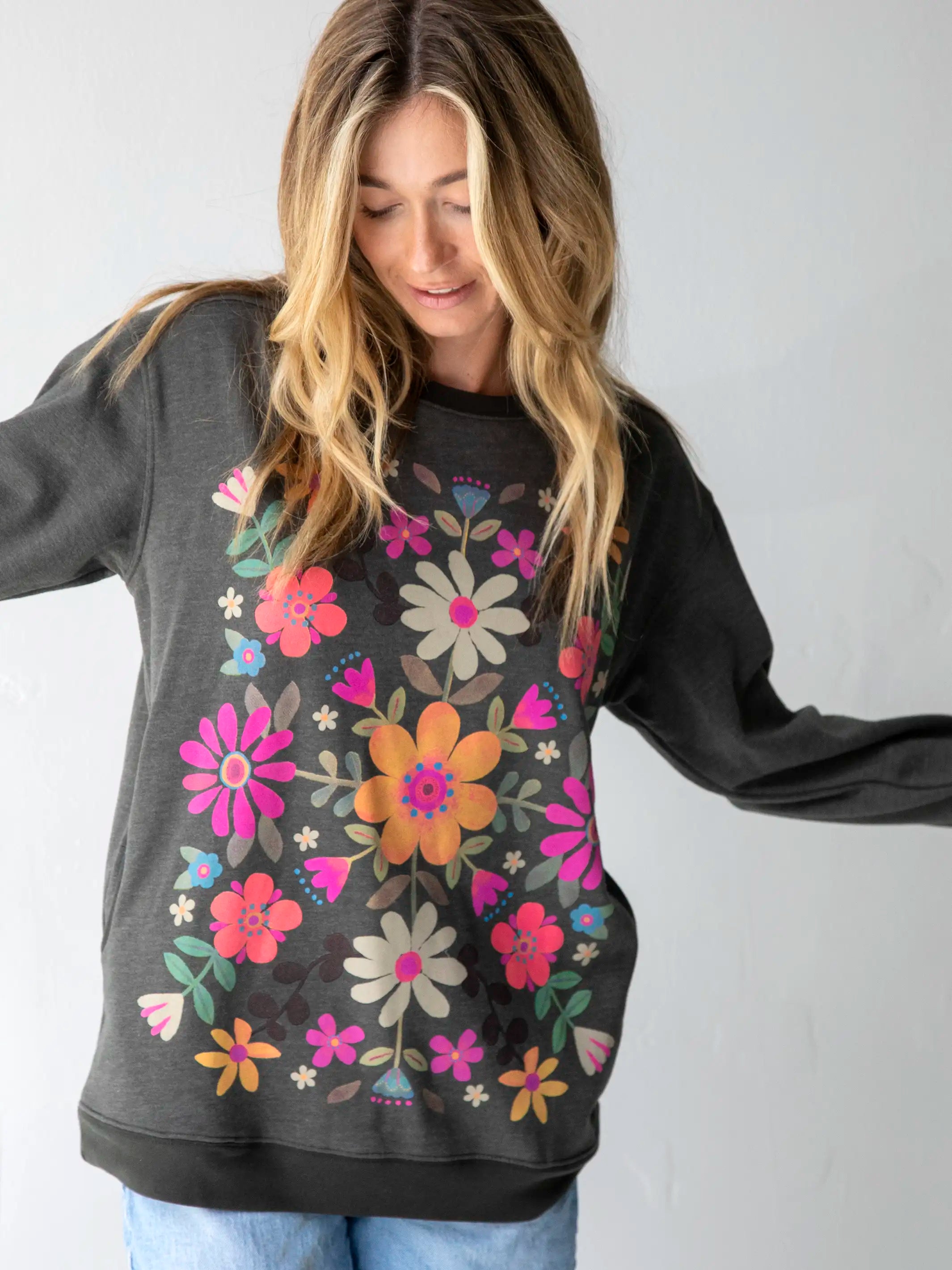 Comfy Pocket Sweatshirt - Folk Flowers Charcoal Hoodie with Zipper Versatile Modern