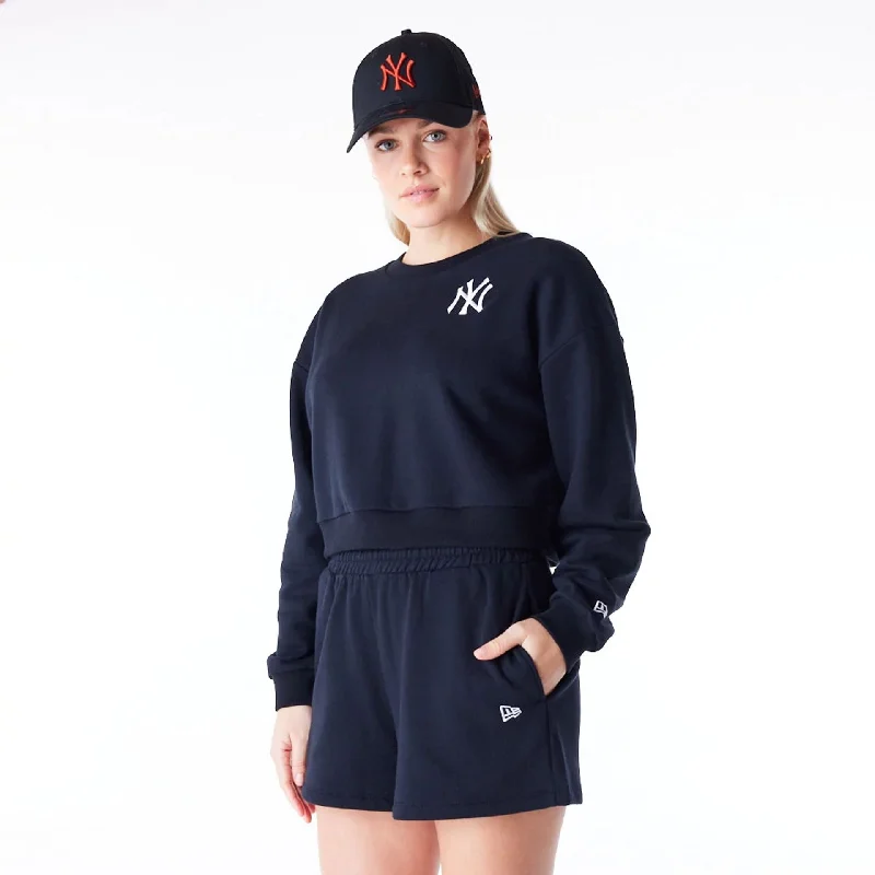 New York Yankees Womens MLB League Essential Black Crop Crew Neck Sweatshirt Hoodie with Fur Luxurious Winter New York Yankees Womens MLB League Essential Black Crop Crew Neck Sweatshirt Hoodie with Fur Luxurious Winter