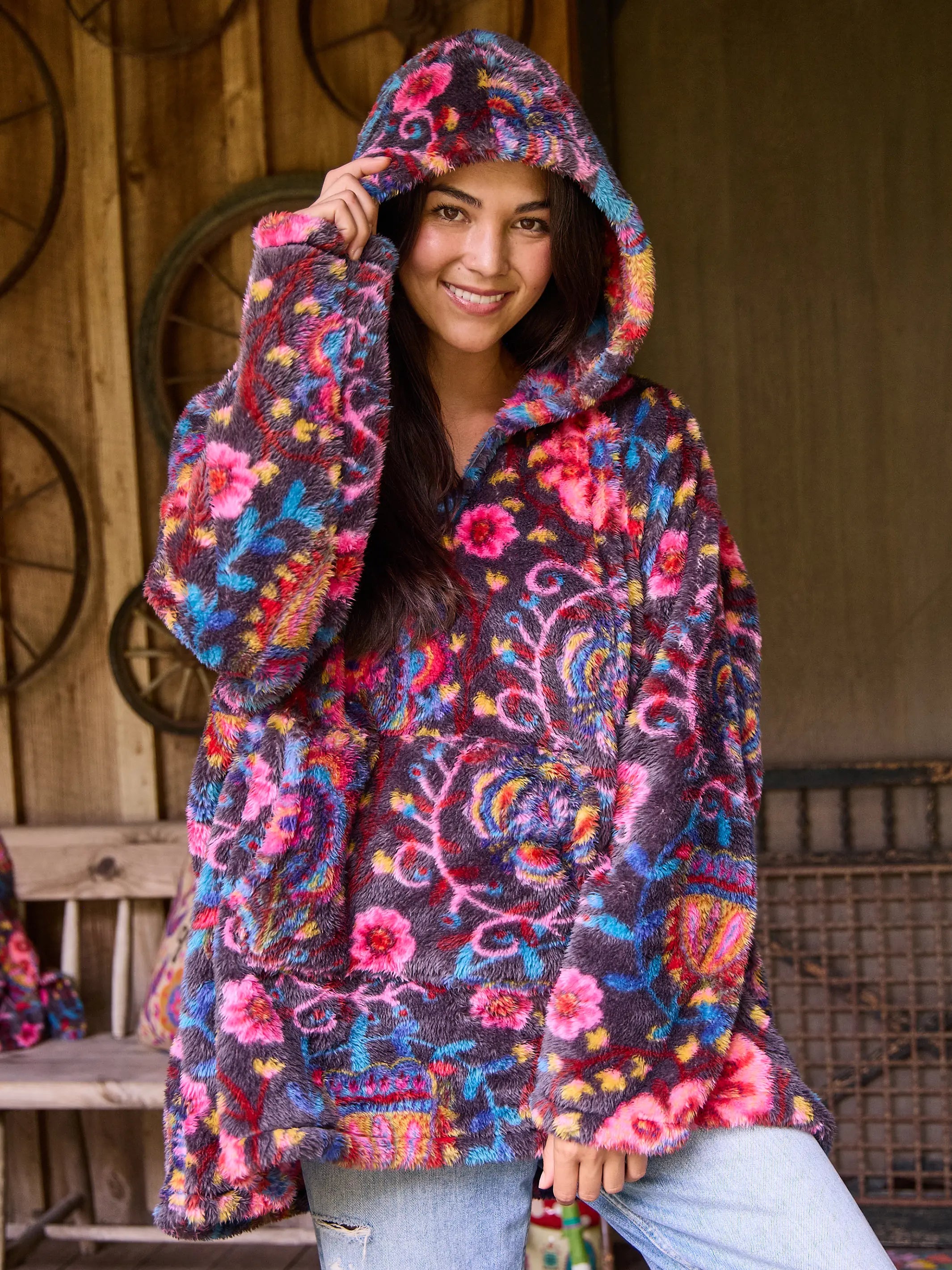 Oversized Blanket Hoodie - Black Printed Folk Circles Hoodie with Pastel Soft Subtle
