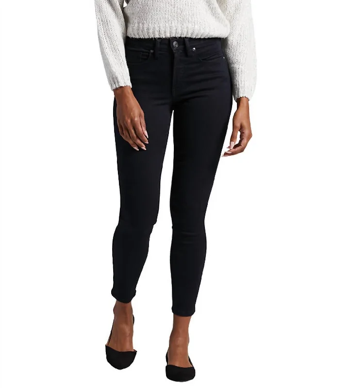 Forever Stretch Five Pocket High Rise Skinny Jean In Black Comfortable Low-Rise Jeans Forever Stretch Five Pocket High Rise Skinny Jean In Black Comfortable Low-Rise Jeans