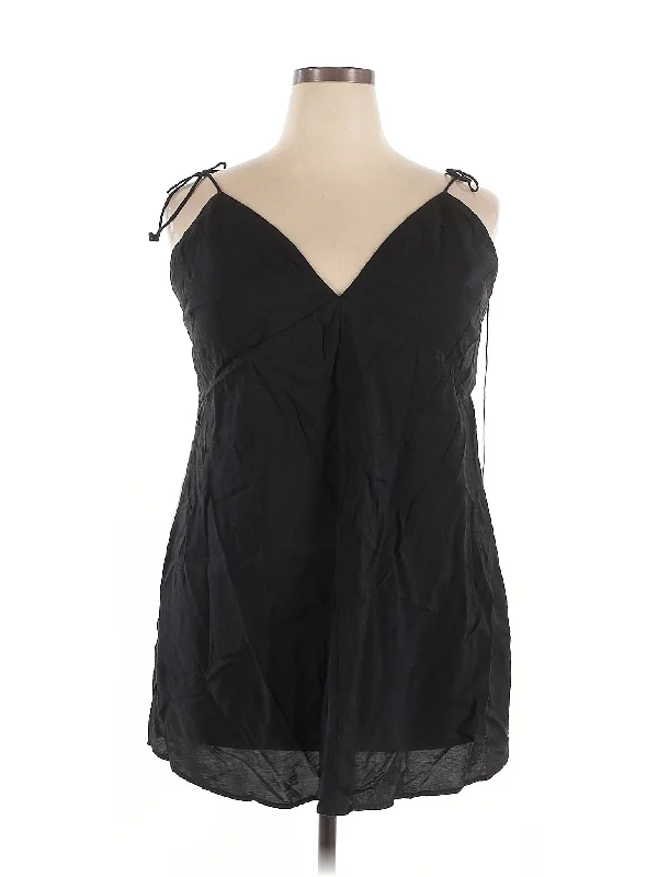 Sleeveless Blouse